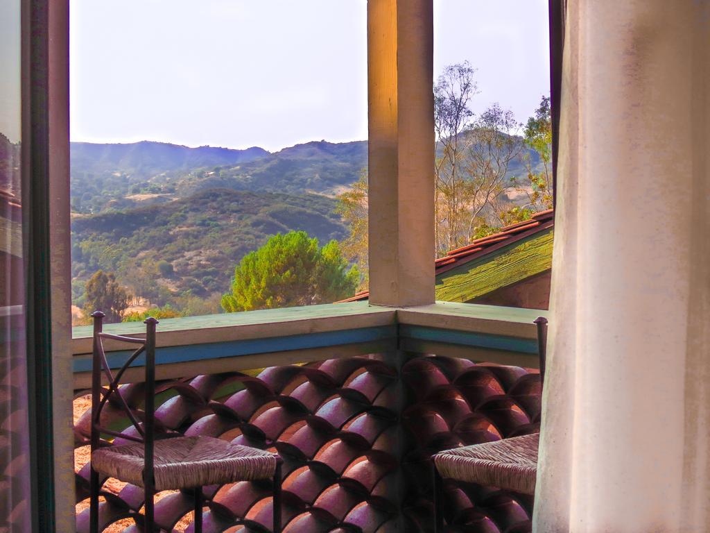Topanga Canyon Inn Bed And Breakfast Exterior photo